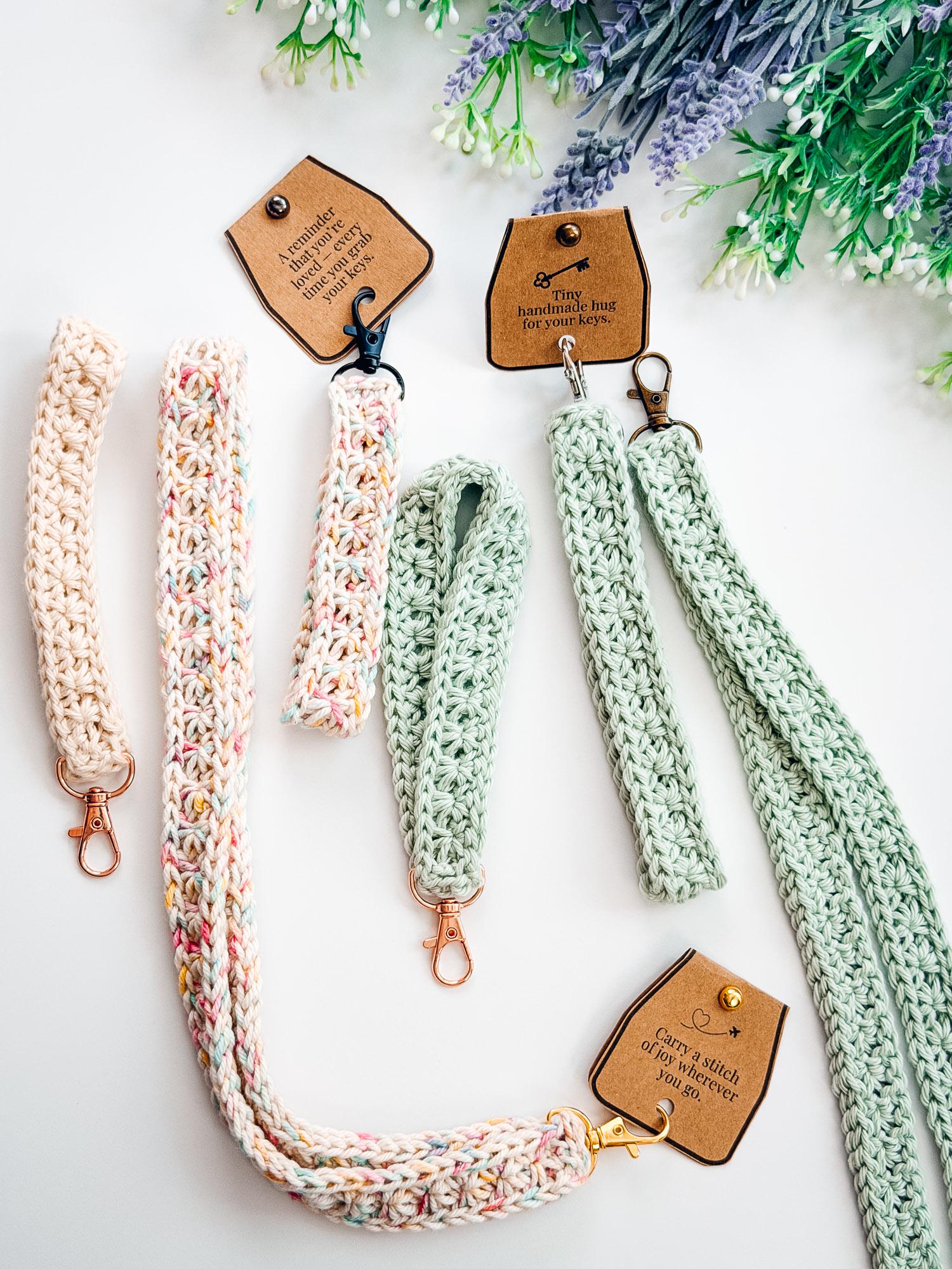 CROCHET PATTERN + VIDEO Petal Loop Crochet Lanyard Pattern, Easy Keychain Pattern, Beginner Friendly Wristlet, Quick Stash Buster Gift