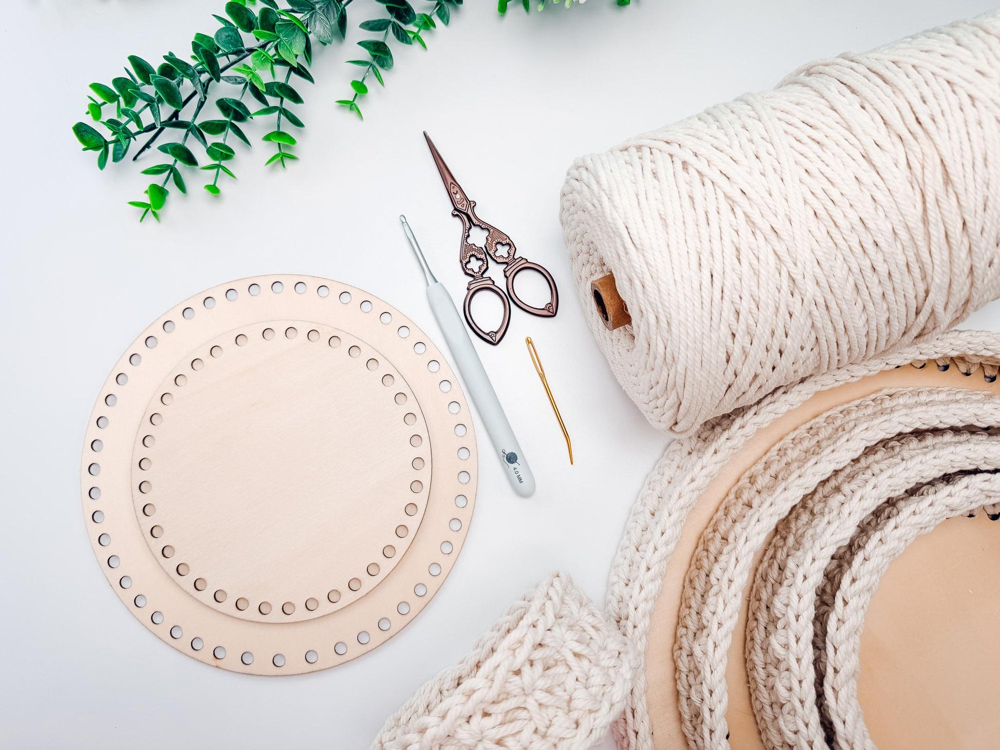 CROCHET PATTERN + VIDEO Petal Loop Stitch Crochet Nesting Trays Pattern, Round Basket Pattern, Crochet Home Decor, Organizer Trays