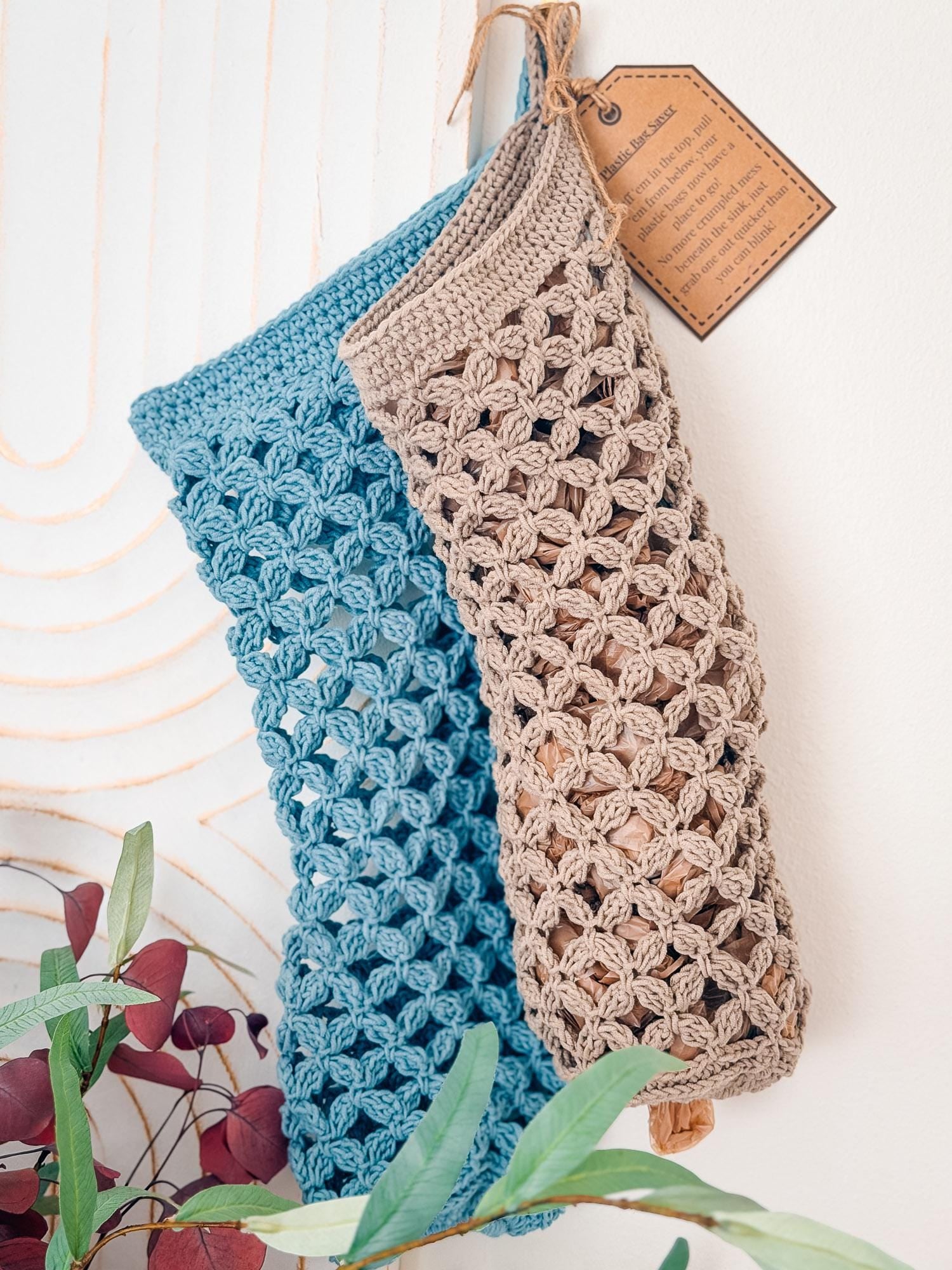 CROCHET PATTERN + VIDEO Circle Leaf Plastic Bag Holder | Textured Kitchen Organizer | 2 Sizes | Instant Pdf Download