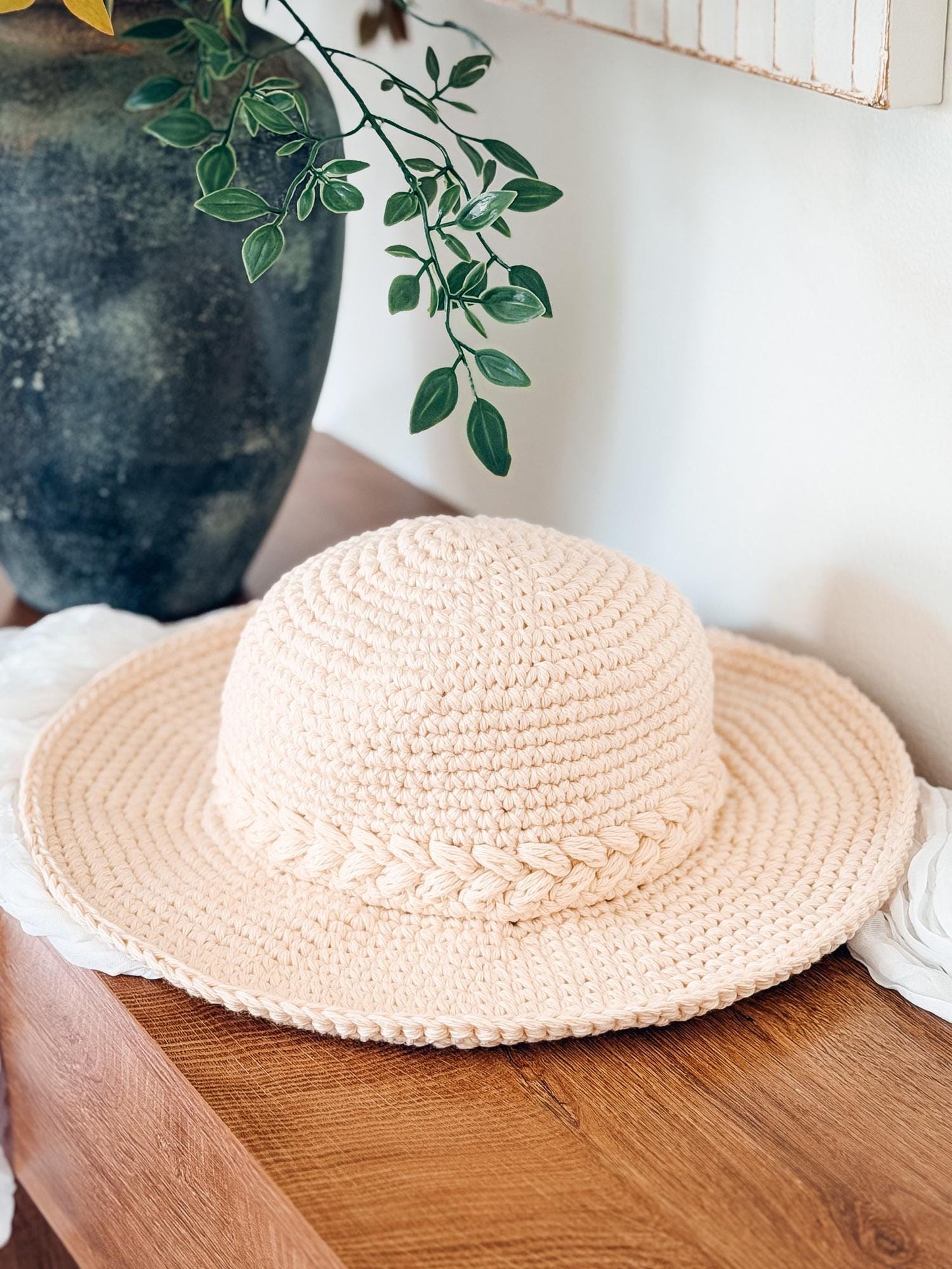 CROCHET PATTERN + VIDEO Wheatfield Sun Hat | Wheat Stitch Brim | 7 Sizes Newborn to Adult | Instant Pdf Download