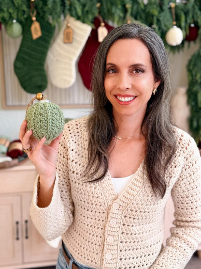 CROCHET PATTERN + VIDEO Petal Loop Stitch Ornament | Christmas Ball Cover | 4 Sizes | Textured Holiday Decor | Instant Pdf Download