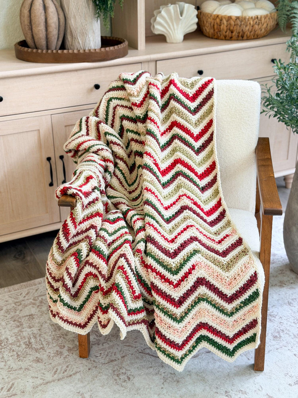 CROCHET PATTERN + VIDEO Petal Loop Chevron Blanket | Textured Chevron Stripe | 15 Sizes Lovey to King | Cozy Throw | Instant Pdf Download