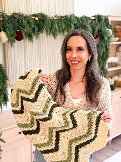 CROCHET PATTERN + VIDEO Petal Loop Chevron Blanket | Textured Chevron Stripe | 15 Sizes Lovey to King | Cozy Throw | Instant Pdf Download