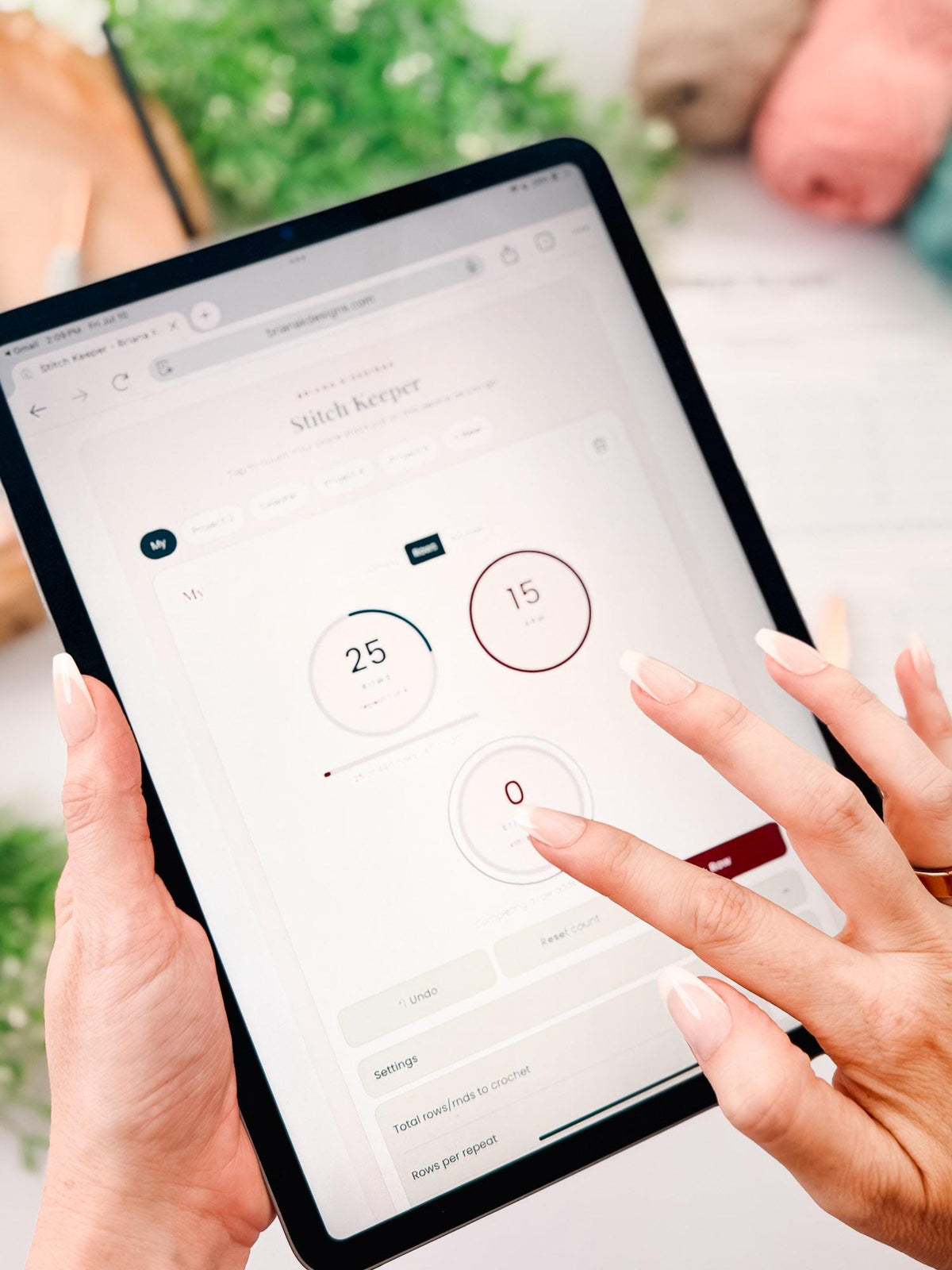 Stitch Keeper: The Row & Round Counter That Remembers Your Place