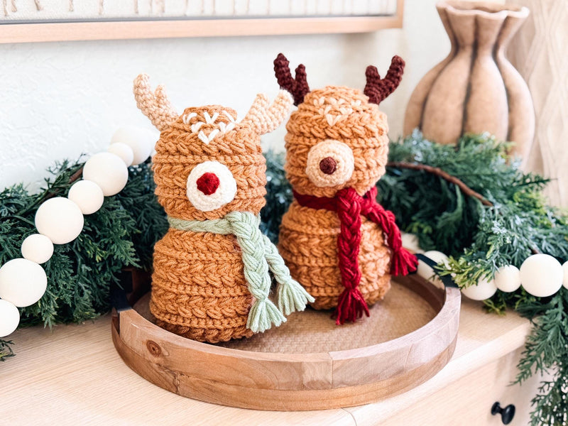CROCHET PATTERN + VIDEO Wheat Stitch Reindeer | Textured Amigurumi | Worsted Weight | Christmas Decor | Instant Pdf Download
