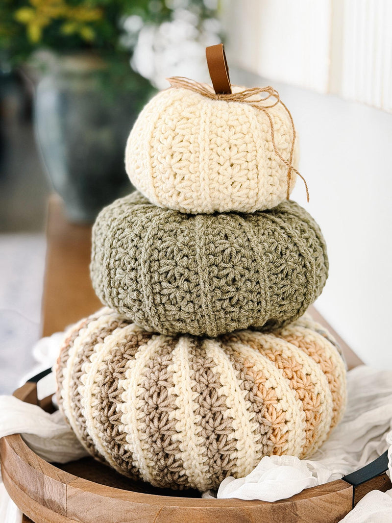 CROCHET PATTERN + APP and Video, Petal Loop Stitch Pumpkin | Stacking Fall Pumpkins | 3 Sizes | Textured Pumpkin Decor | Instant Download