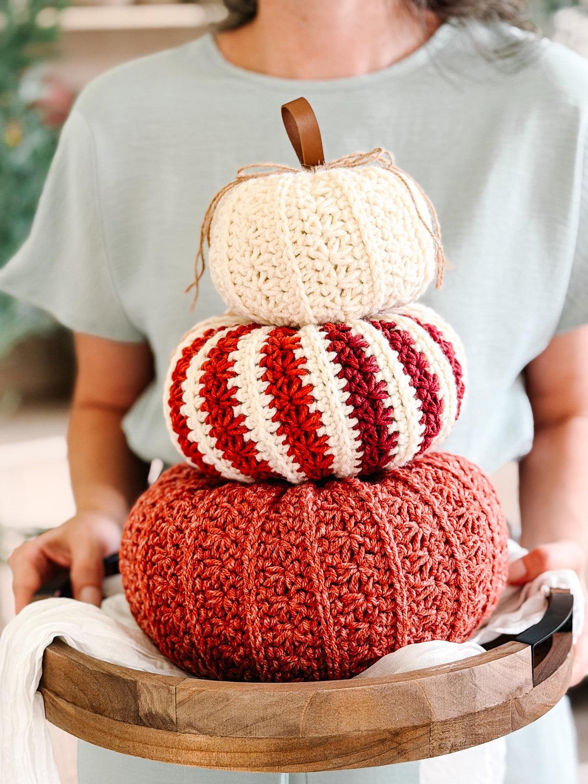 CROCHET PATTERN + APP and Video, Petal Loop Stitch Pumpkin | Stacking Fall Pumpkins | 3 Sizes | Textured Pumpkin Decor | Instant Download
