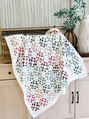 CROCHET PATTERN + VIDEO Blossom Granny Square Blanket | Flower Granny Square Afghan | 9 Sizes Lovey to Twin | Instant Pdf Download