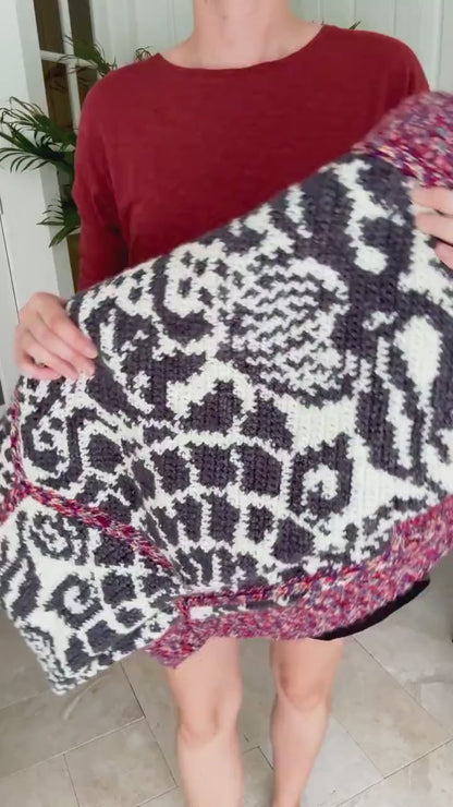 CROCHET PATTERN + VIDEO The Gaudi Sidewalk Crochet Blanket Instant Download Pdf Pattern, Home Decor, Hexagon Quilt Style Crochet Barcelona