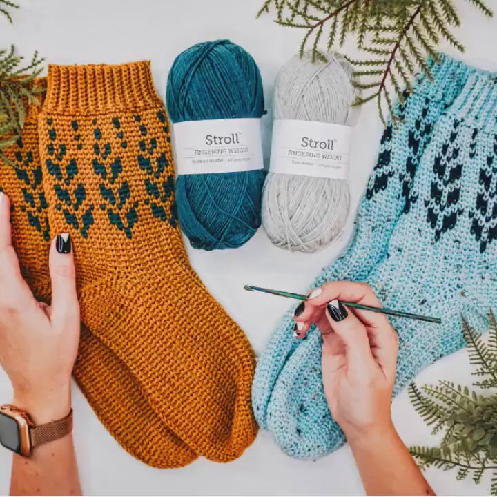 CROCHET PATTERN + VIDEO Vine Colorwork Crochet Sock Pattern, Easy to follow crochet pattern with video, footwear fashion, colorwork crochet
