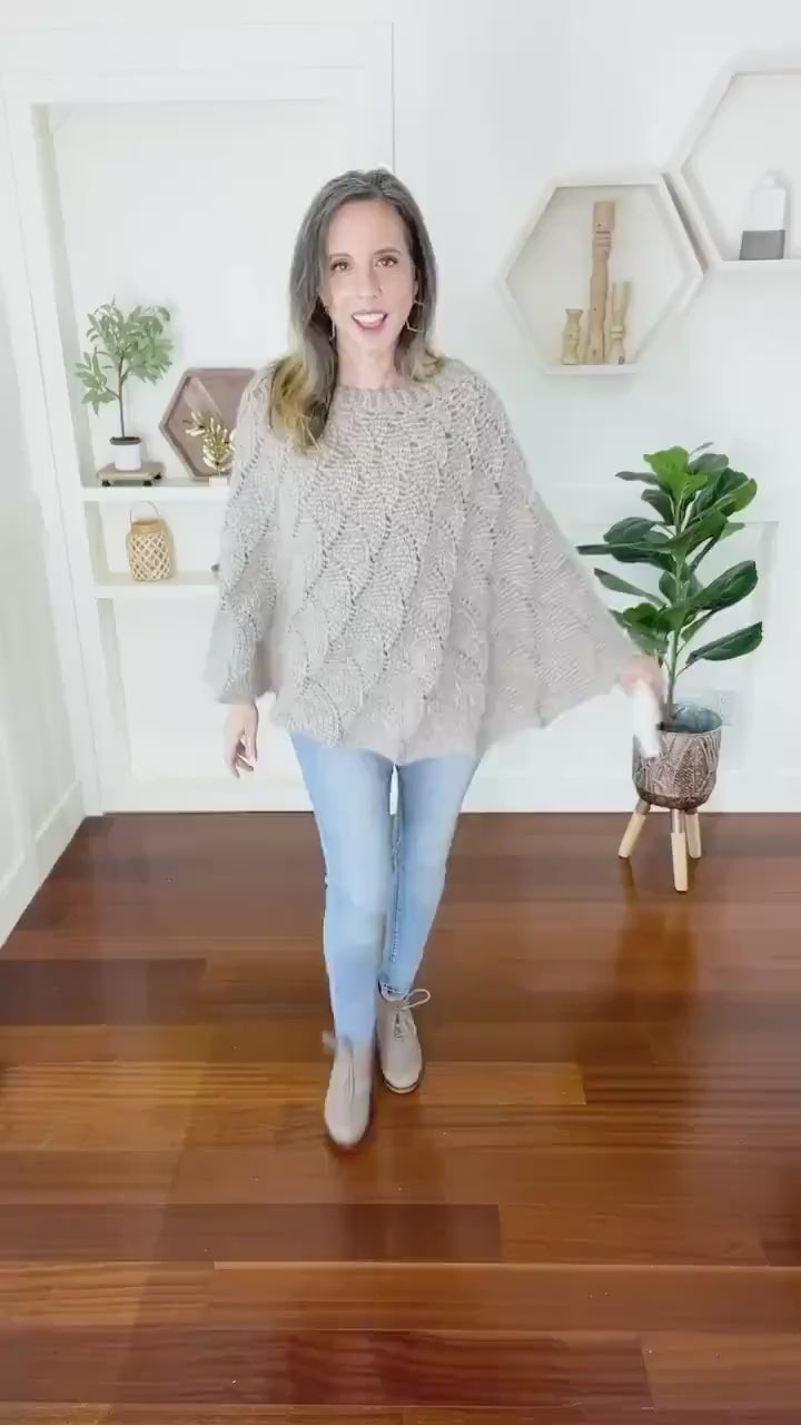 CROCHET PATTERN + VIDEO Enchanted Crochet Poncho, Learn to Make a Crochet Poncho with a Video Tutorial, Crochet Poncho, 3 Sizes Included.