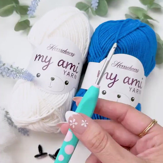 CROCHET PATTERN + VIDEO Wheat Stitch™ Whale Crochet Pattern • Textured Amigurumi Whale • Instant Pdf • Ocean Animal Toy • Advanced-Beginner