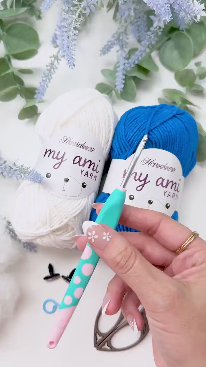 CROCHET PATTERN + VIDEO Wheat Stitch™ Whale Crochet Pattern • Textured Amigurumi Whale • Instant Pdf • Ocean Animal Toy • Advanced-Beginner