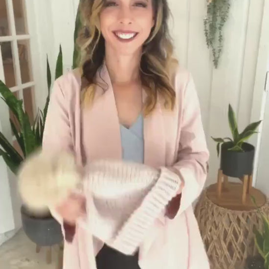 CROCHET PATTERN + VIDEO Create A Cozy Beanie With This Easy Crochet Pattern! Quick and easy crochet hat pattern. Beginner Crochet Pattern.
